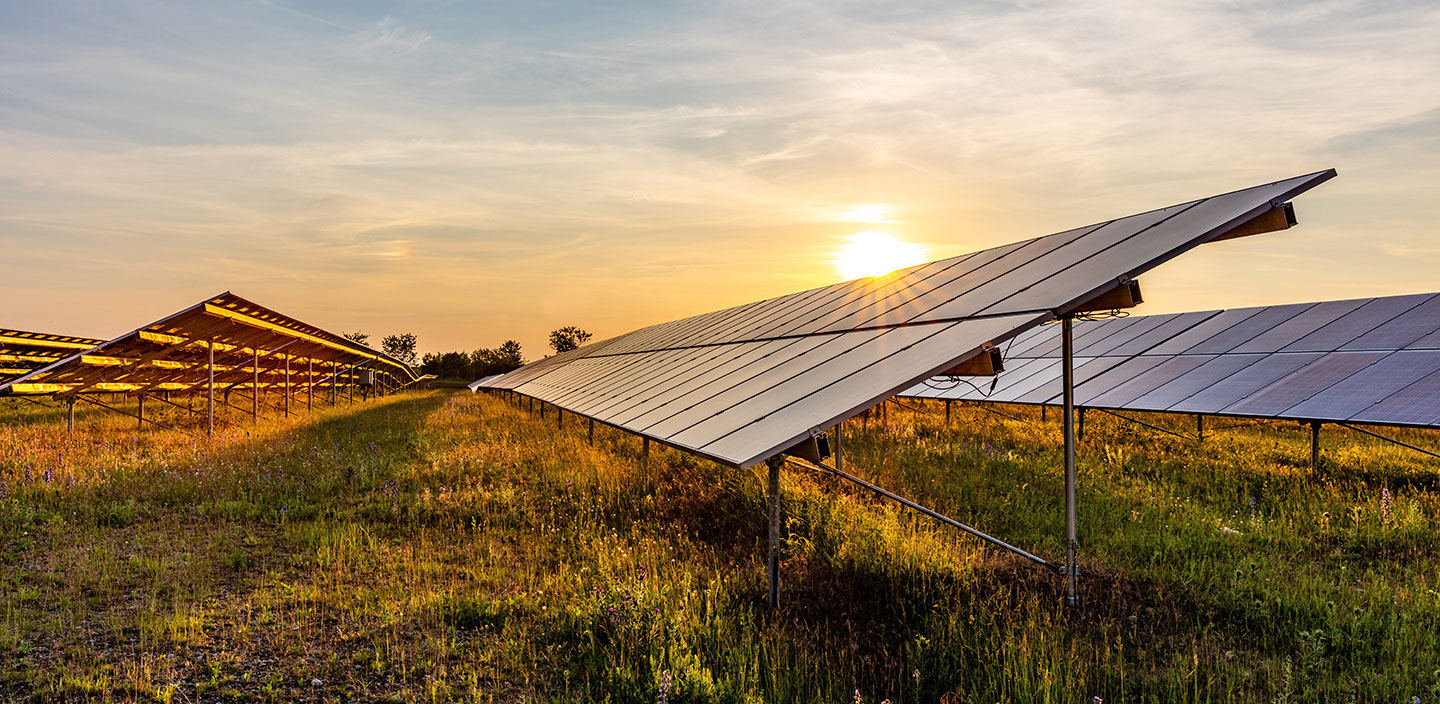 Large Ground Solar Power Station