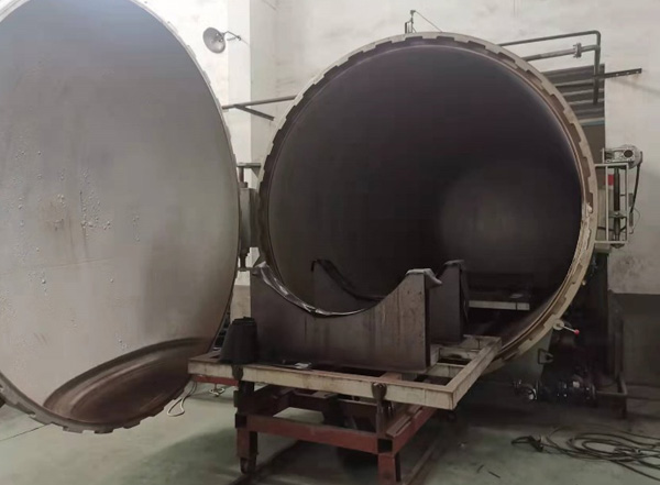 Rubber Vulcanizing Tank (Dia.3,000mm * Len.6,500mm)