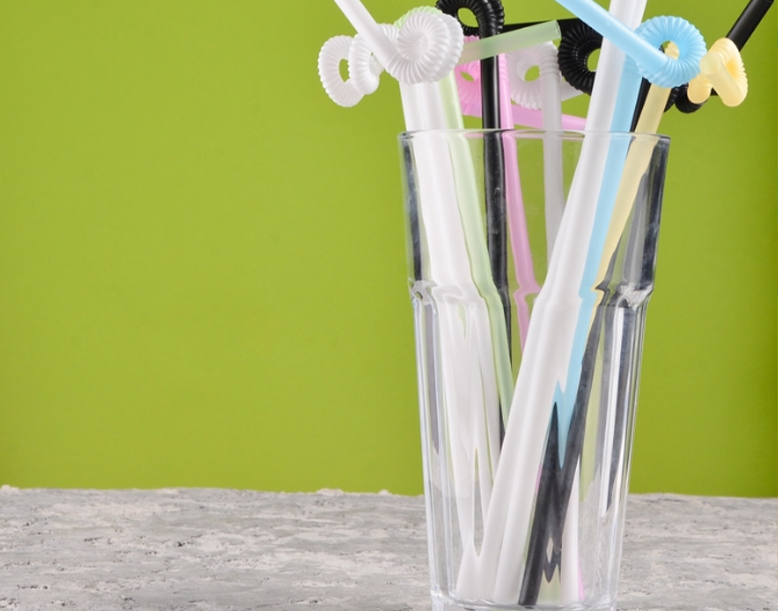 Straws (including dairy straws)